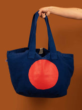 Load image into Gallery viewer, FOG CITY Circle Tote
