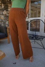 Load image into Gallery viewer, Root Beer Julia Pant
