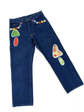 Load image into Gallery viewer, Picnicwear Appliquéd Vintage Jeans
