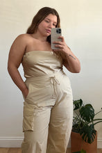 Load image into Gallery viewer, Sand Silky Tube Top
