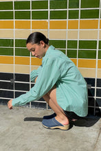 Load image into Gallery viewer, Kelly Stripe Annie Button Up
