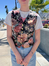 Load image into Gallery viewer, 90s Romantic Gold Button Vest
