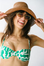 Load image into Gallery viewer, Tulli Farrah Top
