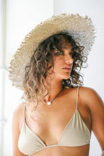 Load image into Gallery viewer, Frayed Sunnydip Boater
