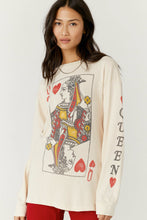 Load image into Gallery viewer, Queen Of Hearts Oversized Long Sleeve Tee
