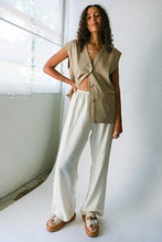 Load image into Gallery viewer, Taupe Evan Vest
