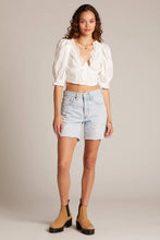 Load image into Gallery viewer, Luxor Focus 501 Mid Thigh Short
