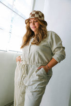 Load image into Gallery viewer, Thistle See Quinn Coverall
