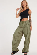 Load image into Gallery viewer, Silver Green Chute Trouser
