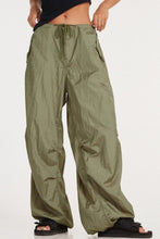 Load image into Gallery viewer, Silver Green Chute Trouser
