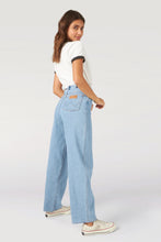 Load image into Gallery viewer, Bluestone Barrel Jean
