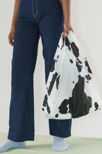Load image into Gallery viewer, Black + White Cow Baggu
