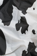 Load image into Gallery viewer, Black + White Cow Baggu

