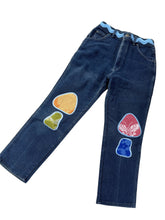 Load image into Gallery viewer, Picnicwear Appliquéd Vintage Jeans
