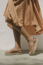 Load image into Gallery viewer, Camel Crossed Espadrille

