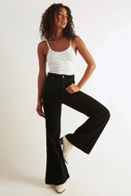 Load image into Gallery viewer, Velvet Black Eastcoast Flare

