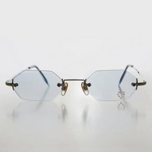 Load image into Gallery viewer, Picnicwear Vintage Deadstock SUNGLASSES
