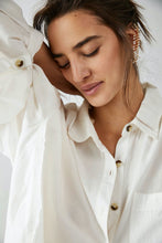 Load image into Gallery viewer, White Happy Hour Poplin Top
