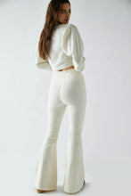 Load image into Gallery viewer, Worn White Venice Beach Flare
