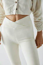 Load image into Gallery viewer, Worn White Venice Beach Flare
