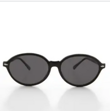 Load image into Gallery viewer, Picnicwear Vintage Deadstock SUNGLASSES
